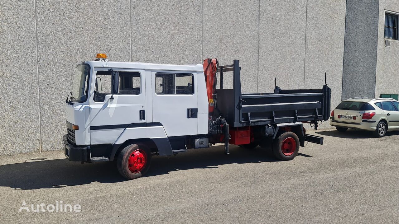 Nissan L80-88 HIAB-VALMAN 4050-2 camión caja abierta