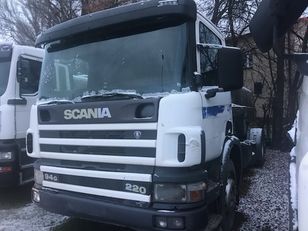 SCANIA 94G 220 camión para transporte de leche