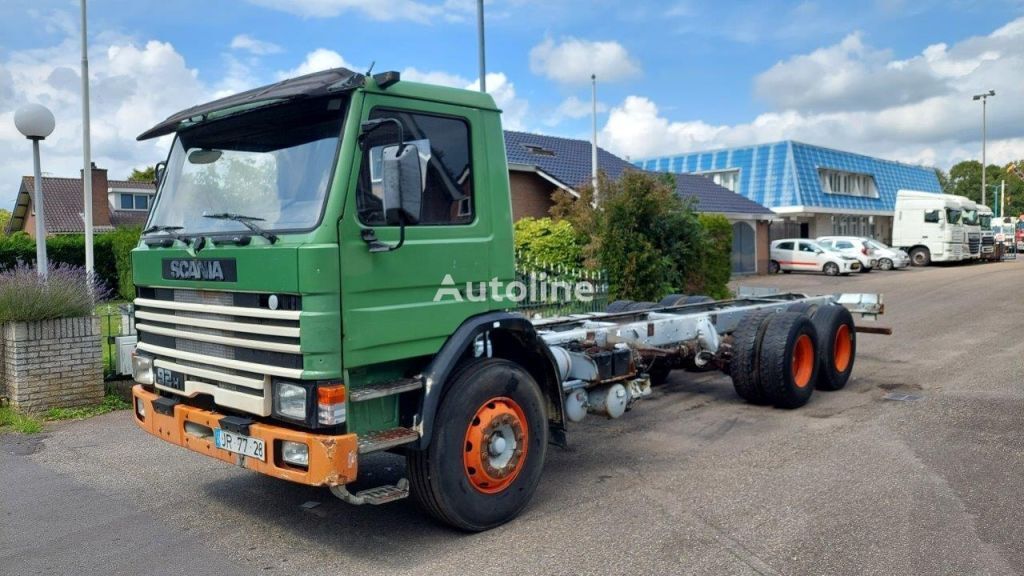 Scania P92 6x2 FULL STEEL MANUAL GEARBOX camión chasis