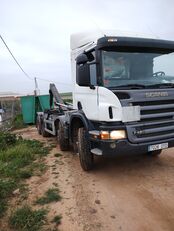 Scania P 420 camión con gancho