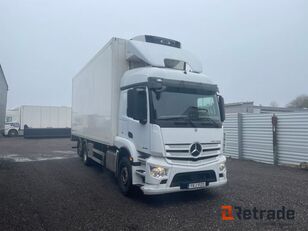 Mercedes-Benz 963-0-C camión frigorífico