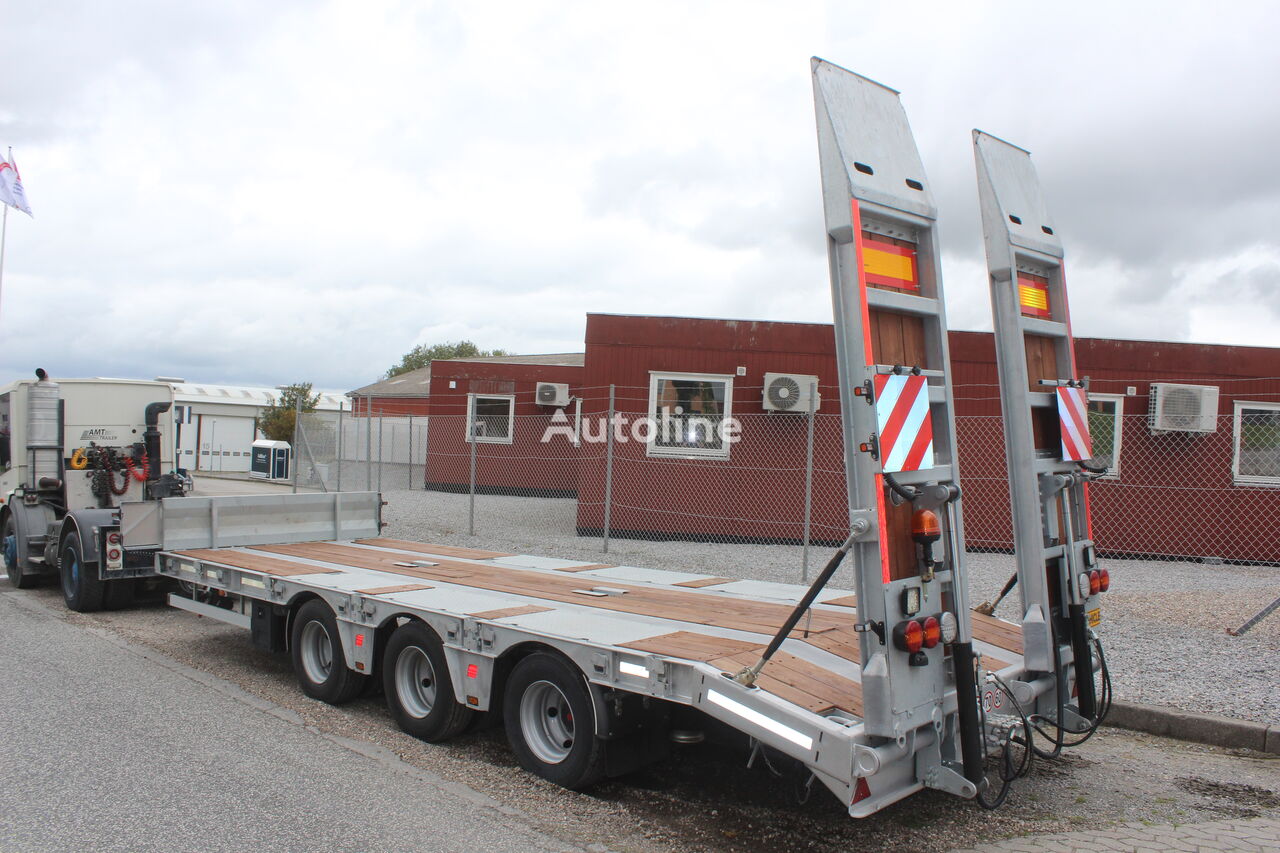 AMT Trailer MK300 3 akslet maskinkærre med ramper remolque portacoches nuevo